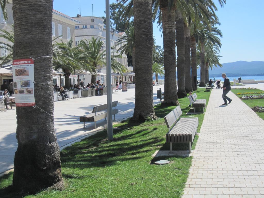 Apartments City Center Tivat Buitenkant foto