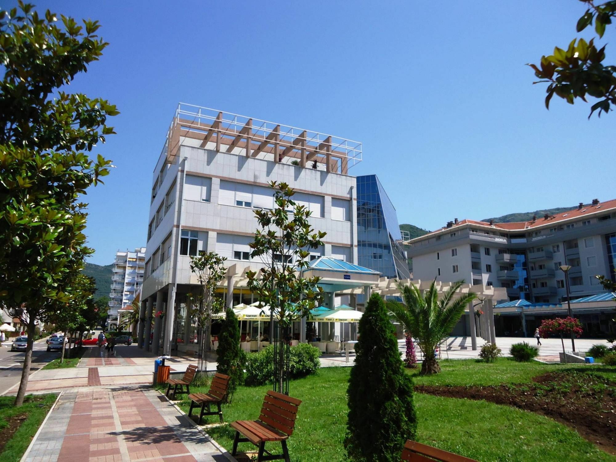 Apartments City Center Tivat Buitenkant foto